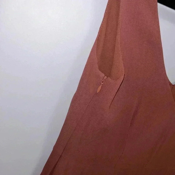 Aritzia - Little Moon  Dress - Picture 3 of 8